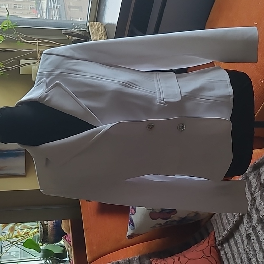 White Two Button Blazer - Picture 6 of 10